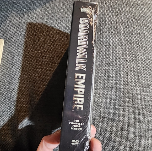 1st Season Dvds of Boardwalk Empire - Picture 4 of 4